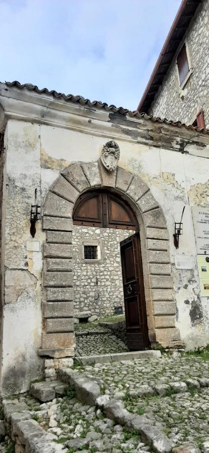 B&B Dentro Il Castello Di Fumone Buitenkant foto